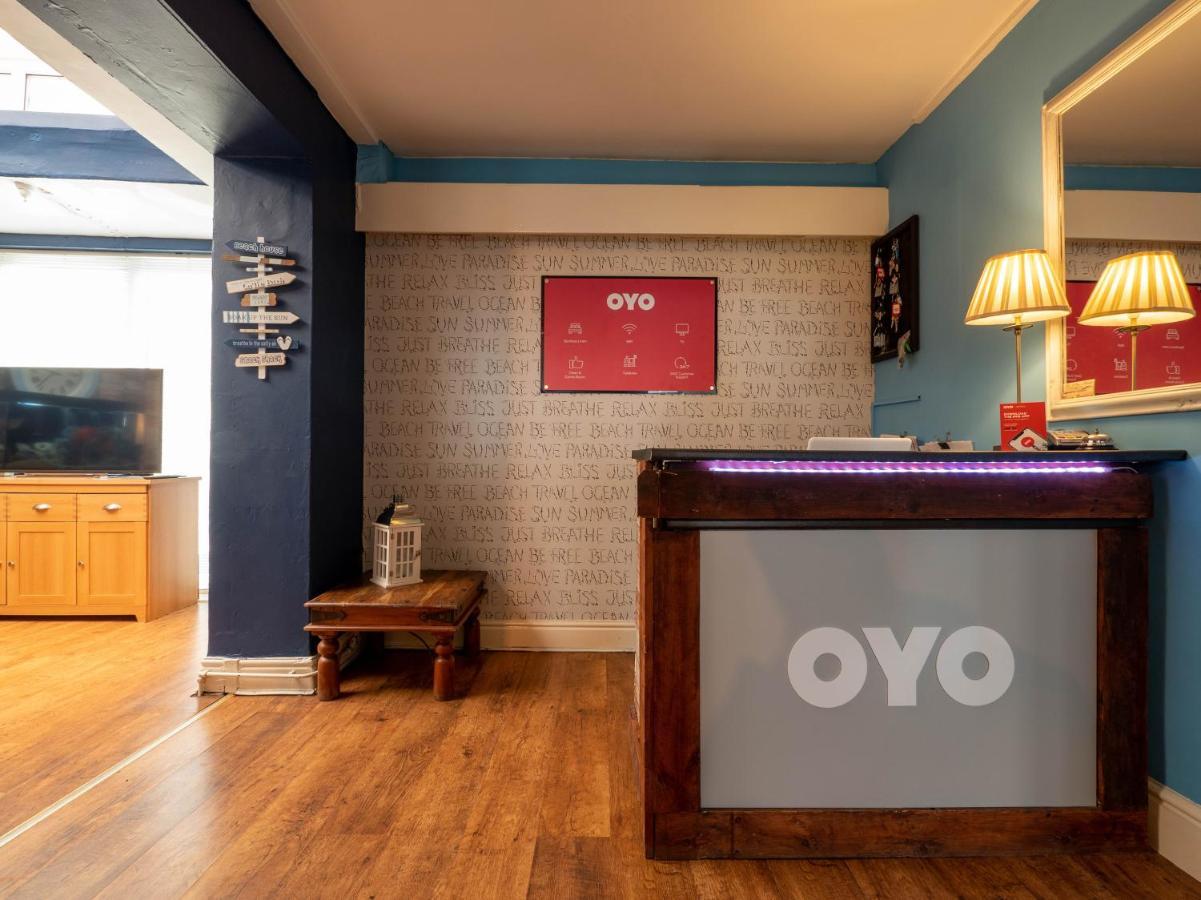 Oyo Pier Hotel Rhyl Bagian luar foto