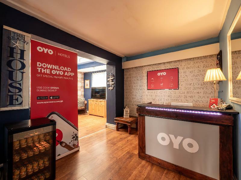 Oyo Pier Hotel Rhyl Bagian luar foto